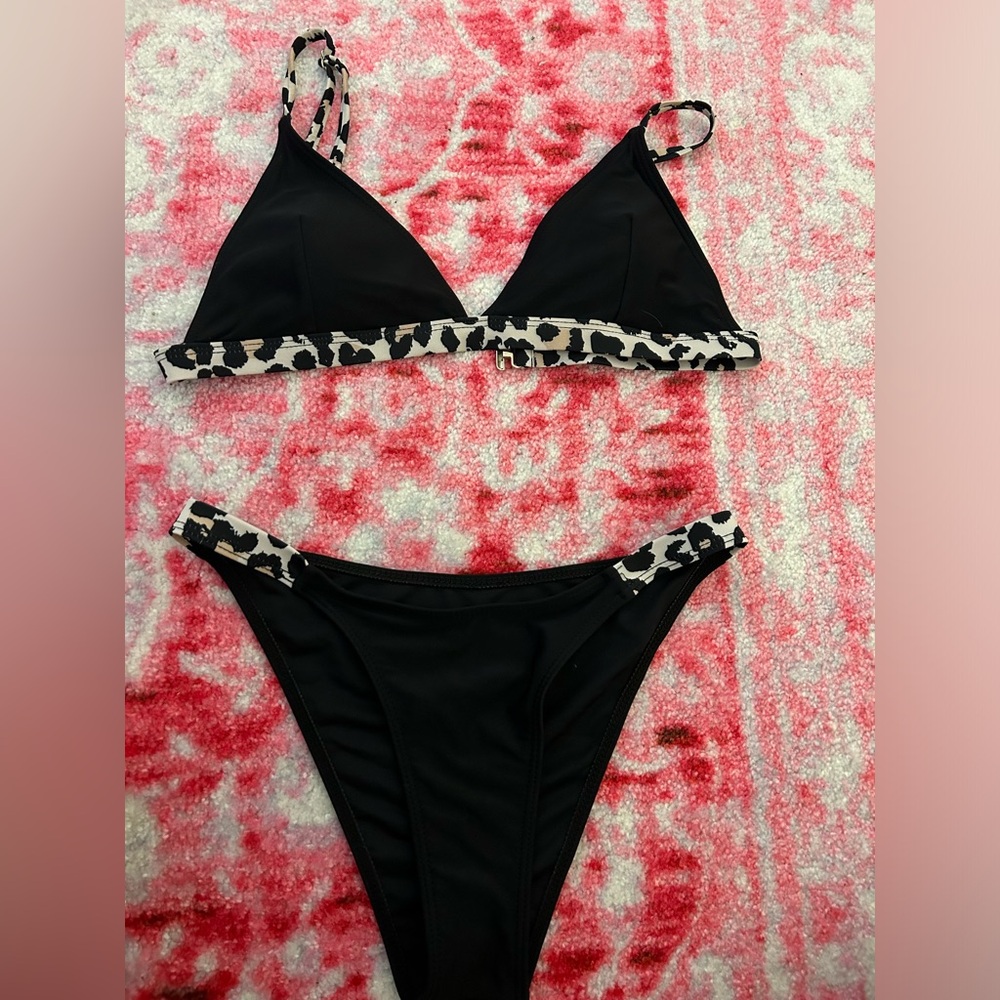 size small leopard bikini shein